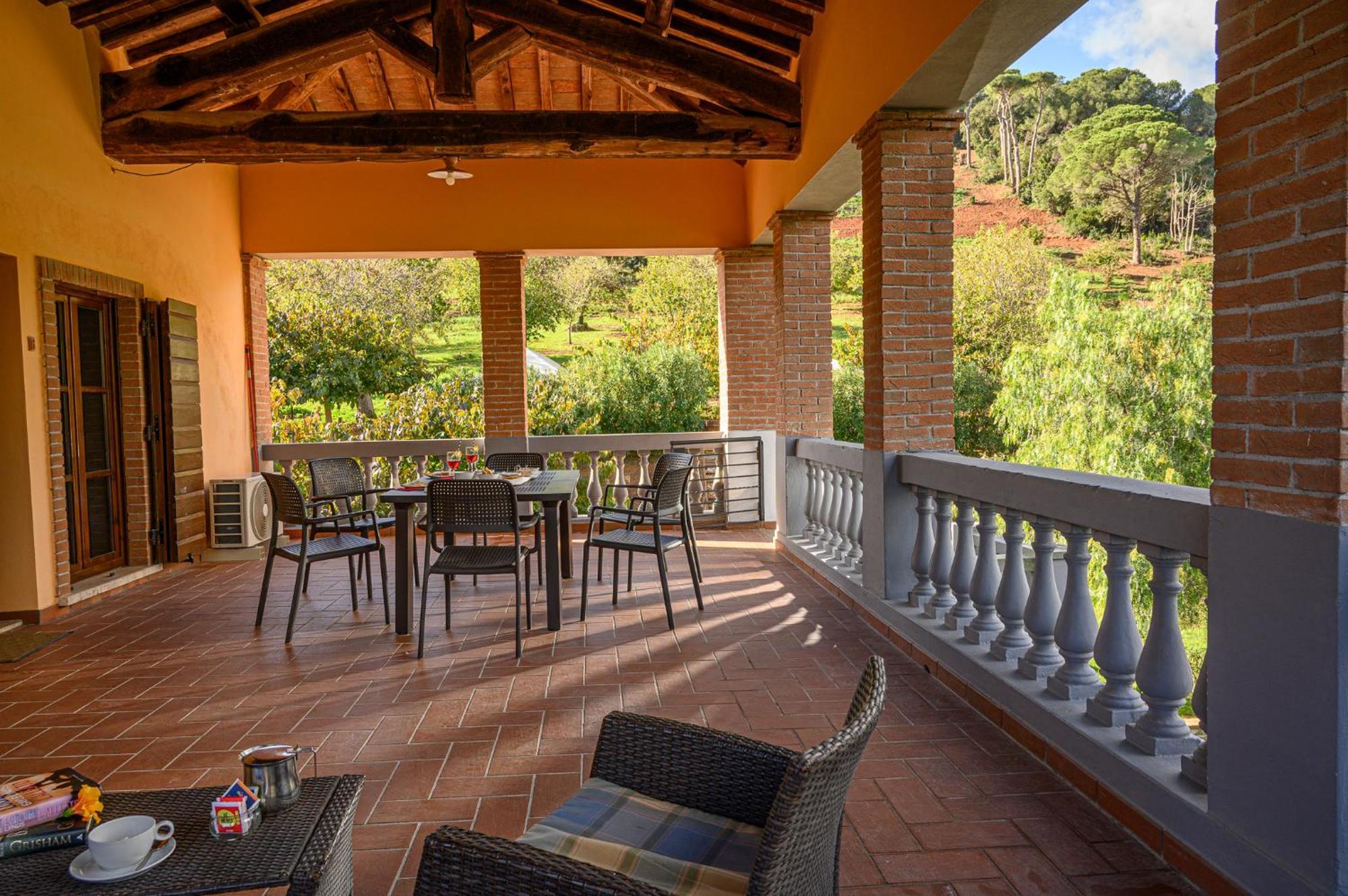 Apartment mit Terrasse
